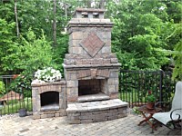 Outdoor Kitchens and Fireplaces